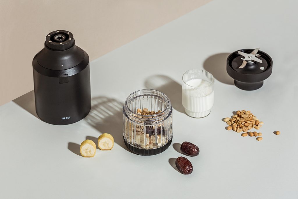 BEAST die amerikanische BlenderInnovation Twisted Male Mag