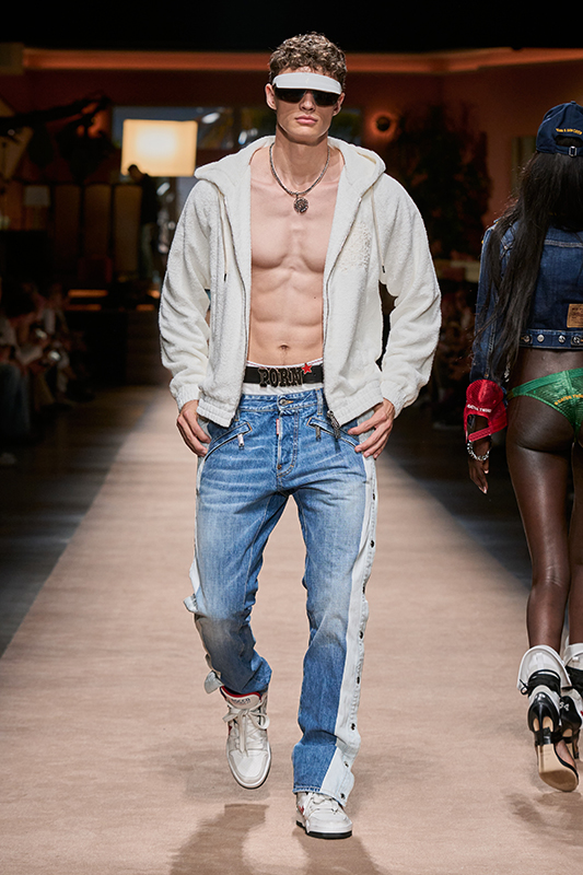 DSQUARED2 - SS24 - Eyewear Runway Looks | Twisted Male Mag